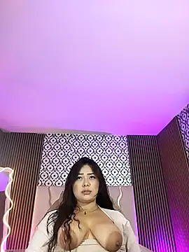 damii tay1 online show from April 11, 2026, 7:45 am