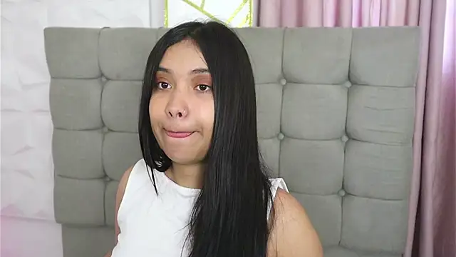 Isabelle Lane online show from January 10, 2026, 12:29 pm