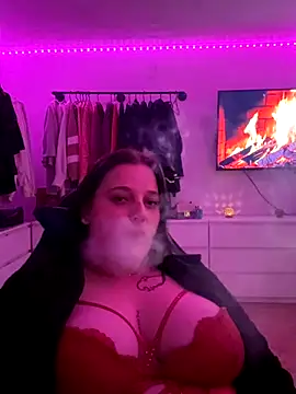 Aksinja05 online show from November 6, 2025, 7:59 pm