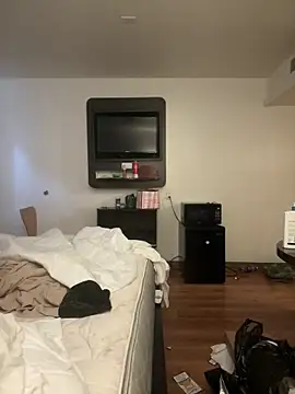 slimshadypt2 online show from November 20, 2025, 11:04 pm