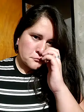 Clara Arg online show from November 14, 2025, 1:37 am