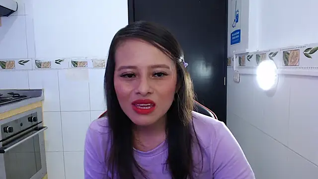 karla al online show from November 10, 2025, 7:13 pm