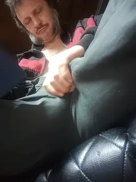Snapshot of Fuckboyguyman chatting on May 25, 2026, 10:21 am Fuckboyguyman online show from May 25, 2026, 10:21 am