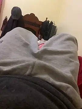 Snapshot of Unique-Man chatting on January 7, 2026, 9:06 pm Unique-Man online show from January 7, 2026, 9:06 pm