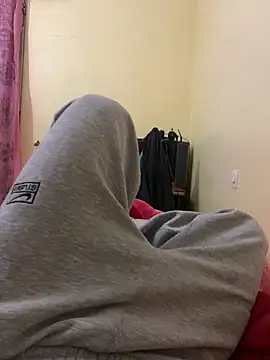 Snapshot of Unique-Man chatting on January 13, 2026, 8:58 pm Unique-Man online show from January 13, 2026, 8:58 pm