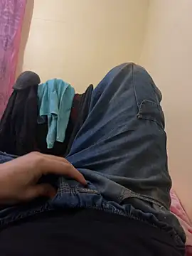 Snapshot of Unique-Man chatting on February 12, 2026, 10:38 pm Unique-Man online show from February 12, 2026, 10:38 pm