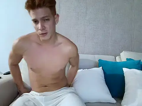 jeffandagus online show from November 12, 2025, 12:11 am