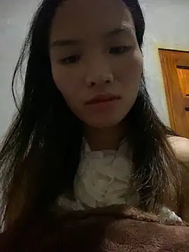 Yunzang online show from November 13, 2025, 10:52 pm