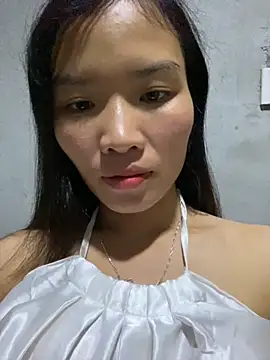 Yunzang online show from November 16, 2025, 11:54 pm