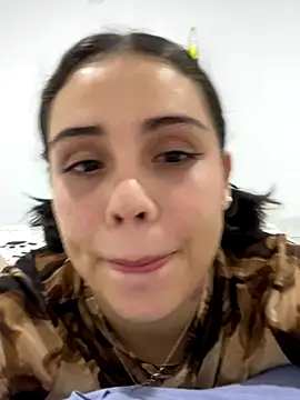 Nube Azul1 online show from November 30, 2025, 3:21 am