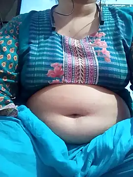 Naughty Mow online show from November 20, 2025, 3:39 am