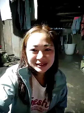 yeu-yeu online show from November 11, 2025, 11:05 pm