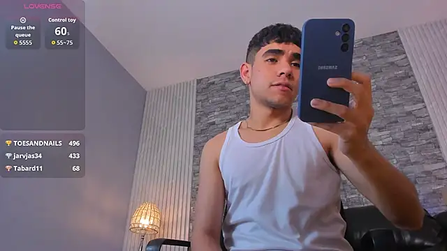 Snapshot of zack_joness18 chatting on November 13, 2025, 5:28 am zack joness18 online show from November 13, 2025, 5:28 am