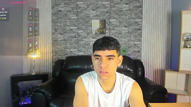 Snapshot of zack_joness18 chatting on November 15, 2025, 3:48 am zack joness18 online show from November 15, 2025, 3:48 am