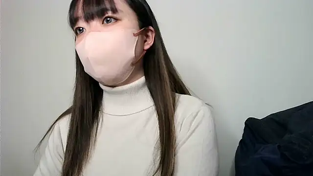 yua chan00 online show from November 11, 2025, 12:49 pm