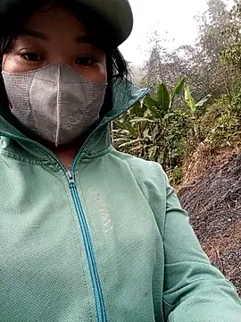 Snapshot of Phoena-a chatting on March 21, 2026, 1:21 am Phoena-a online show from March 21, 2026, 1:21 am