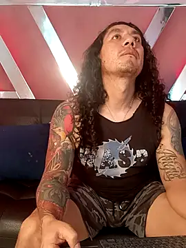 ErosyVenus69 online show from November 11, 2025, 5:57 pm