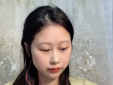 nuannuan35593 online show from October 26, 2025, 11:16 am