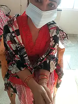 Snapshot of Janvi_kapor chatting on November 1, 2025, 9:44 am Janvi kapor online show from November 1, 2025, 9:44 am