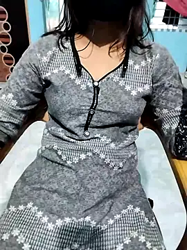 Snapshot of cute_mahi07 chatting on October 29, 2025, 10:39 am cute mahi07 online show from October 29, 2025, 10:39 am