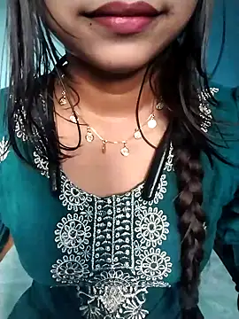 Snapshot of cute_mahi07 chatting on November 4, 2025, 10:58 am cute mahi07 online show from November 4, 2025, 10:58 am