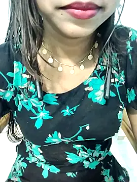 Snapshot of cute_mahi07 chatting on November 6, 2025, 11:22 am cute mahi07 online show from November 6, 2025, 11:22 am