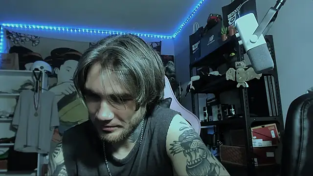 Go V Cs online show from November 1, 2025, 10:45 pm