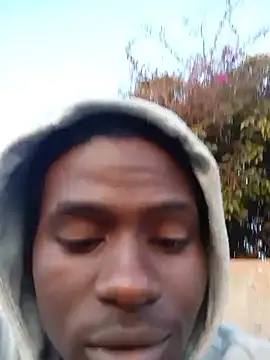 Snapshot of younggblackkCOCK19 chatting on July 28, 2026, 3:21 pm younggblackkCOCK19 online show from July 28, 2026, 3:21 pm