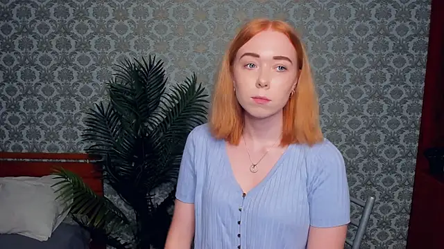 Snapshot of AddieOsler chatting on November 9, 2025, 7:12 pm AddieOsler online show from November 9, 2025, 7:12 pm