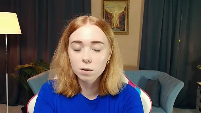 Snapshot of AddieOsler chatting on November 24, 2025, 8:08 pm AddieOsler online show from November 24, 2025, 8:08 pm