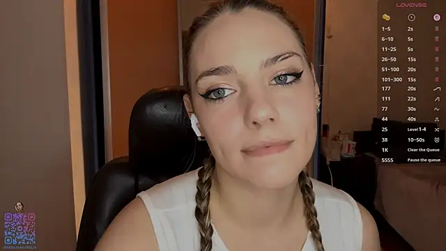 Snapshot of IlanaLafferty chatting on January 11, 2026, 6:46 pm IlanaLafferty online show from January 11, 2026, 6:46 pm