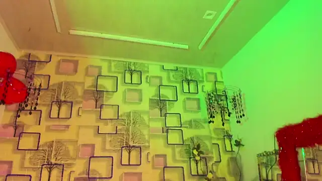 Nayla Monroee online show from February 14, 2026, 9:33 pm