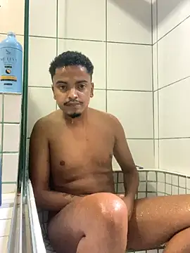 Snapshot of theboy18_ chatting on October 25, 2025, 8:14 pm theboy18  online show from October 25, 2025, 8:14 pm