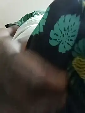 shoodly99 online show from March 4, 2026, 2:17 am