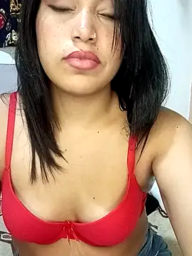 aleexacandy online show from January 16, 2026, 4:33 pm