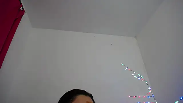 Mia fox29 online show from December 3, 2025, 12:25 pm