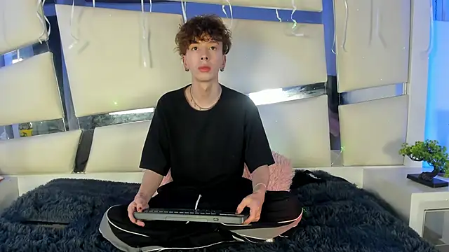 Genesis ask online show from November 15, 2025, 2:53 am