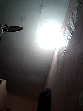 CUTE-GIRL-1 online show from November 28, 2025, 12:30 pm