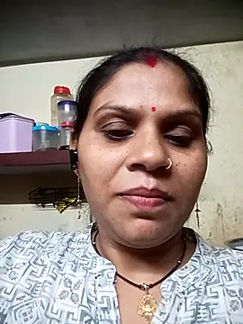 Snapshot of HayatKapoor chatting on November 9, 2025, 4:38 pm HayatKapoor online show from November 9, 2025, 4:38 pm