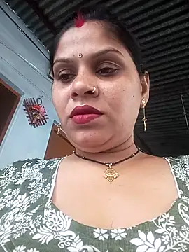 Snapshot of HayatKapoor chatting on November 12, 2025, 8:48 am HayatKapoor online show from November 12, 2025, 8:48 am