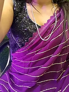 Sexy-suhana- online show from February 3, 2026, 4:23 pm