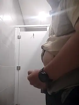 asiandixk online show from October 28, 2025, 4:49 am