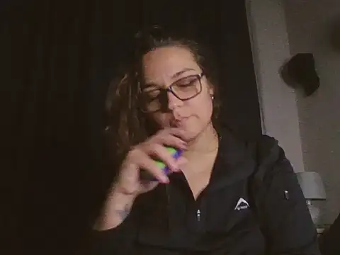 lilMissMarli online show from November 24, 2025, 6:51 pm