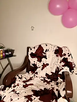 Snapshot of leona_sumiza chatting on November 16, 2025, 8:09 am leona sumiza online show from November 16, 2025, 8:09 am