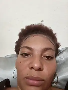 Snapshot of leona_sumiza chatting on November 19, 2025, 3:06 am leona sumiza online show from November 19, 2025, 3:06 am