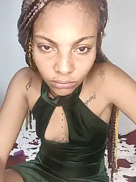 Snapshot of leona_sumiza chatting on December 18, 2025, 2:23 pm leona sumiza online show from December 18, 2025, 2:23 pm