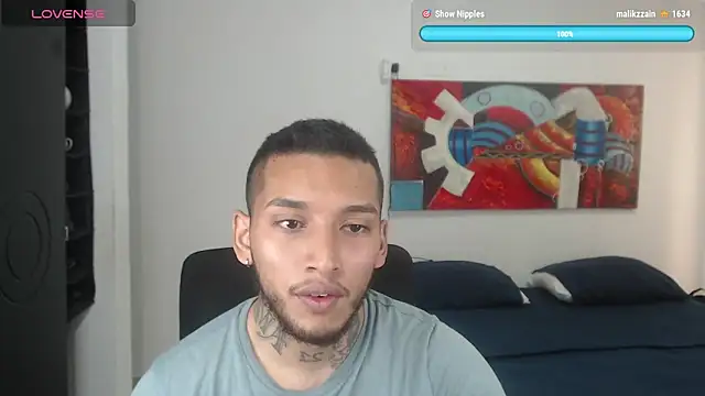 Snapshot of LucaVanden chatting on November 4, 2025, 1:32 pm LucaVanden online show from November 4, 2025, 1:32 pm