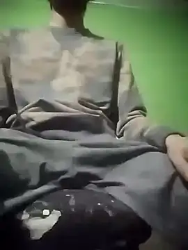 Luckysucks online show from November 5, 2025, 8:09 pm