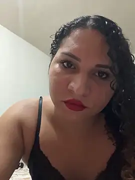 Snapshot of transnovata065 chatting on November 1, 2025, 2:13 am transnovata065 online show from November 1, 2025, 2:13 am