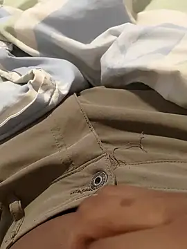 Snapshot of bigbuufuu chatting on October 26, 2025, 10:36 pm bigbuufuu online show from October 26, 2025, 10:36 pm